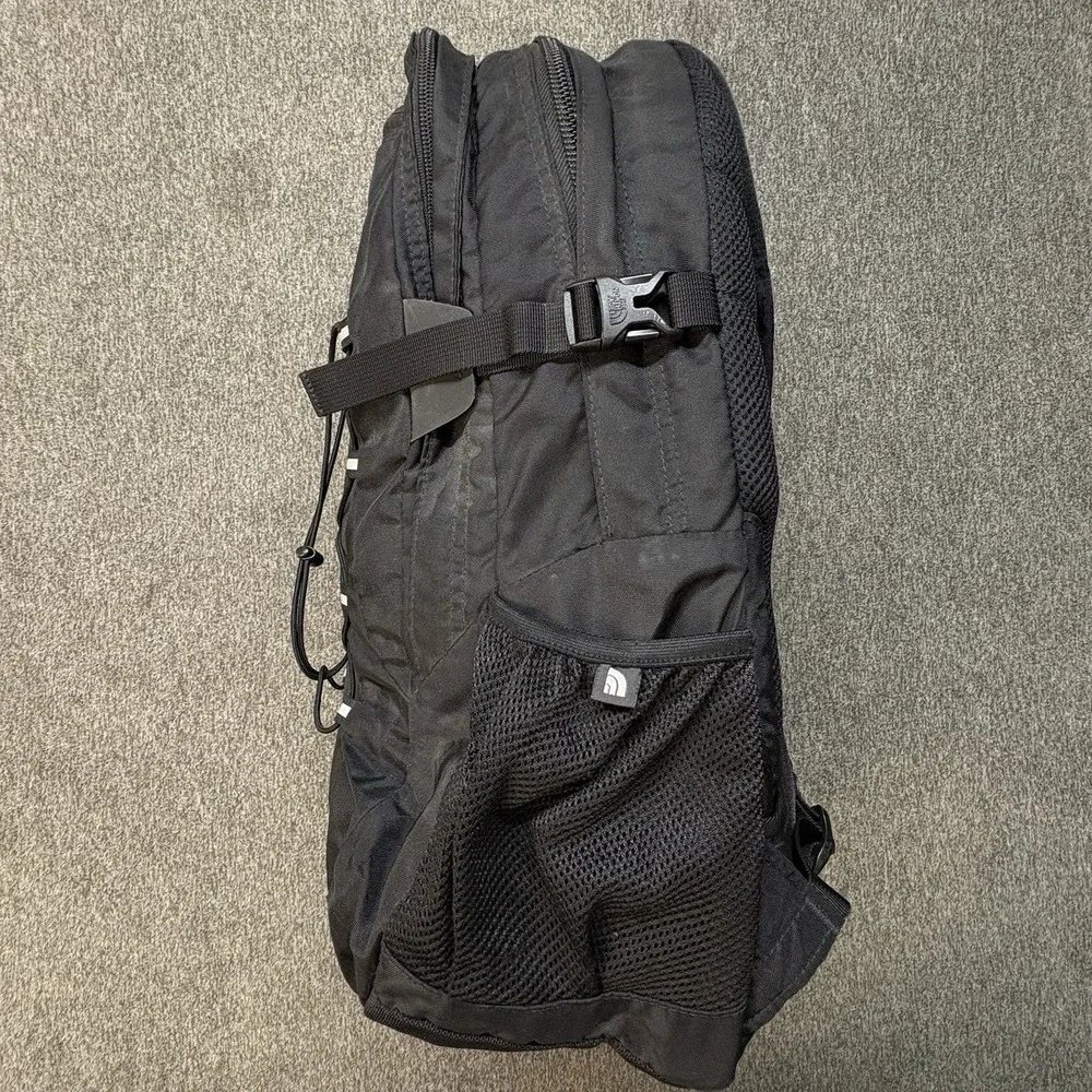 THE NORTH FACE Borealis Commuter Laptop Backpack School Travel Hiking Bag Black